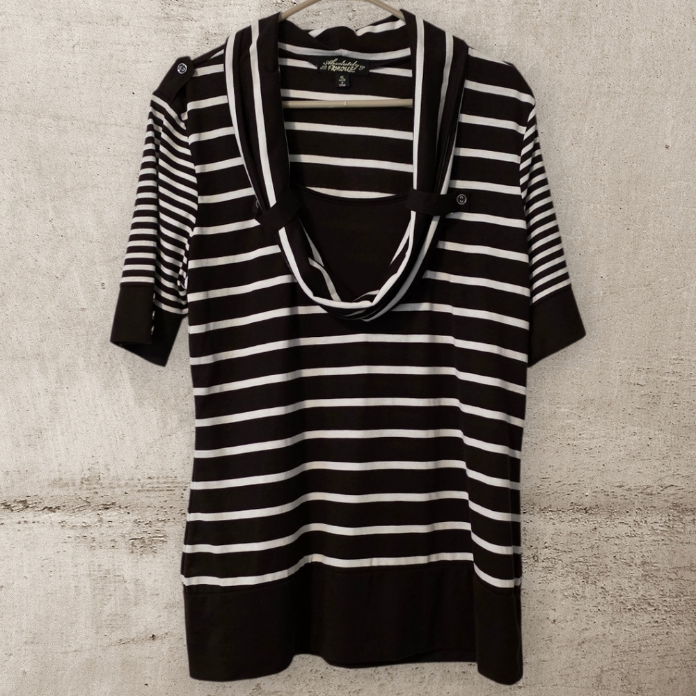 Absolutely Famous Women’s XL Brown & White Striped Short Sleeve Cowl Neck Top